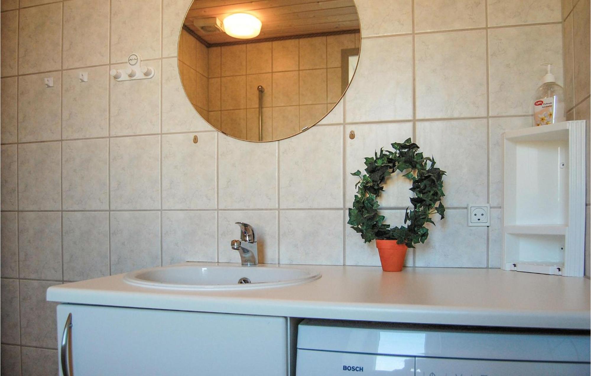 2 Bedroom Gorgeous Home In Hvide Sande Havrvig 外观 照片