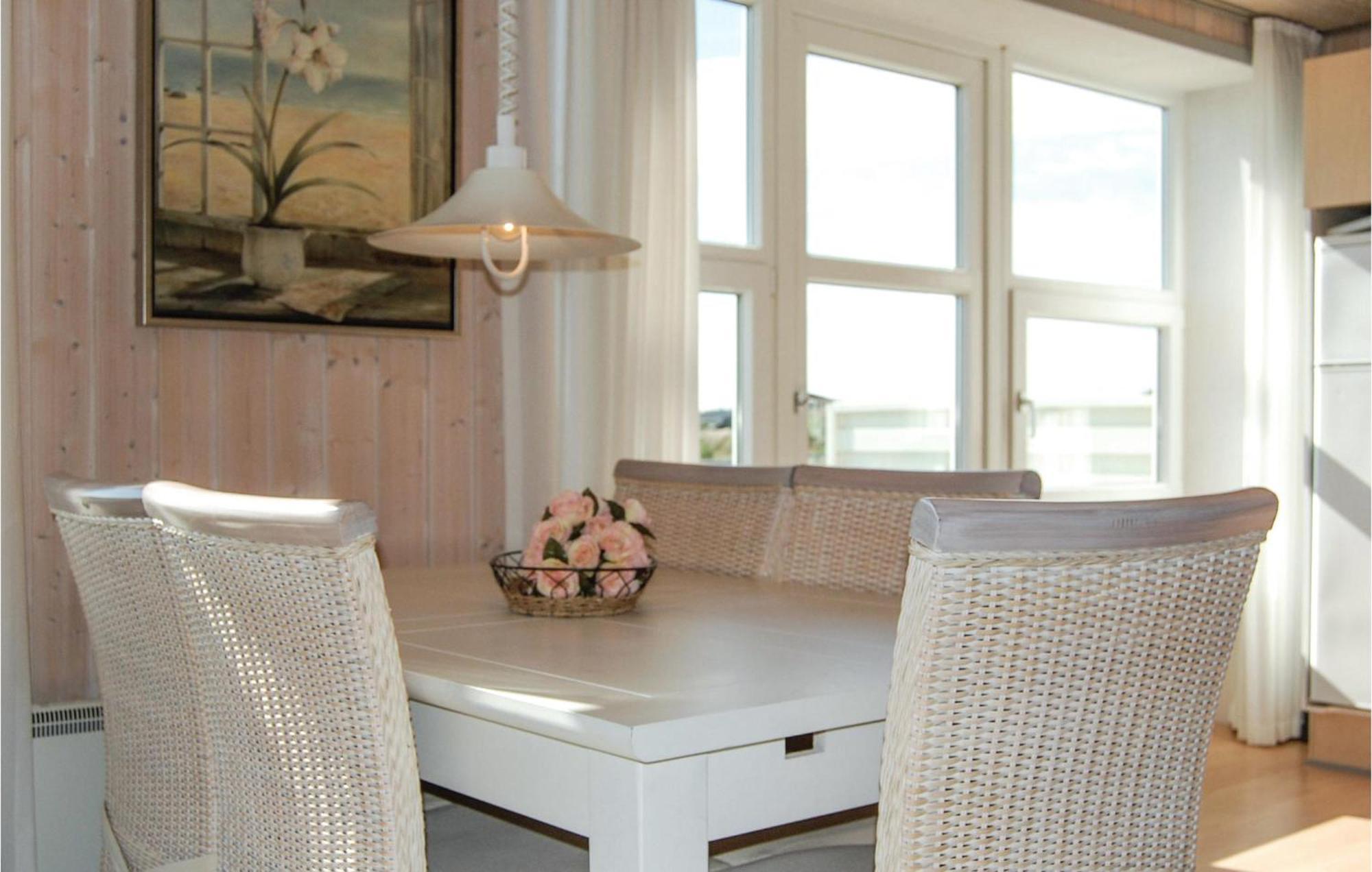 2 Bedroom Gorgeous Home In Hvide Sande Havrvig 外观 照片