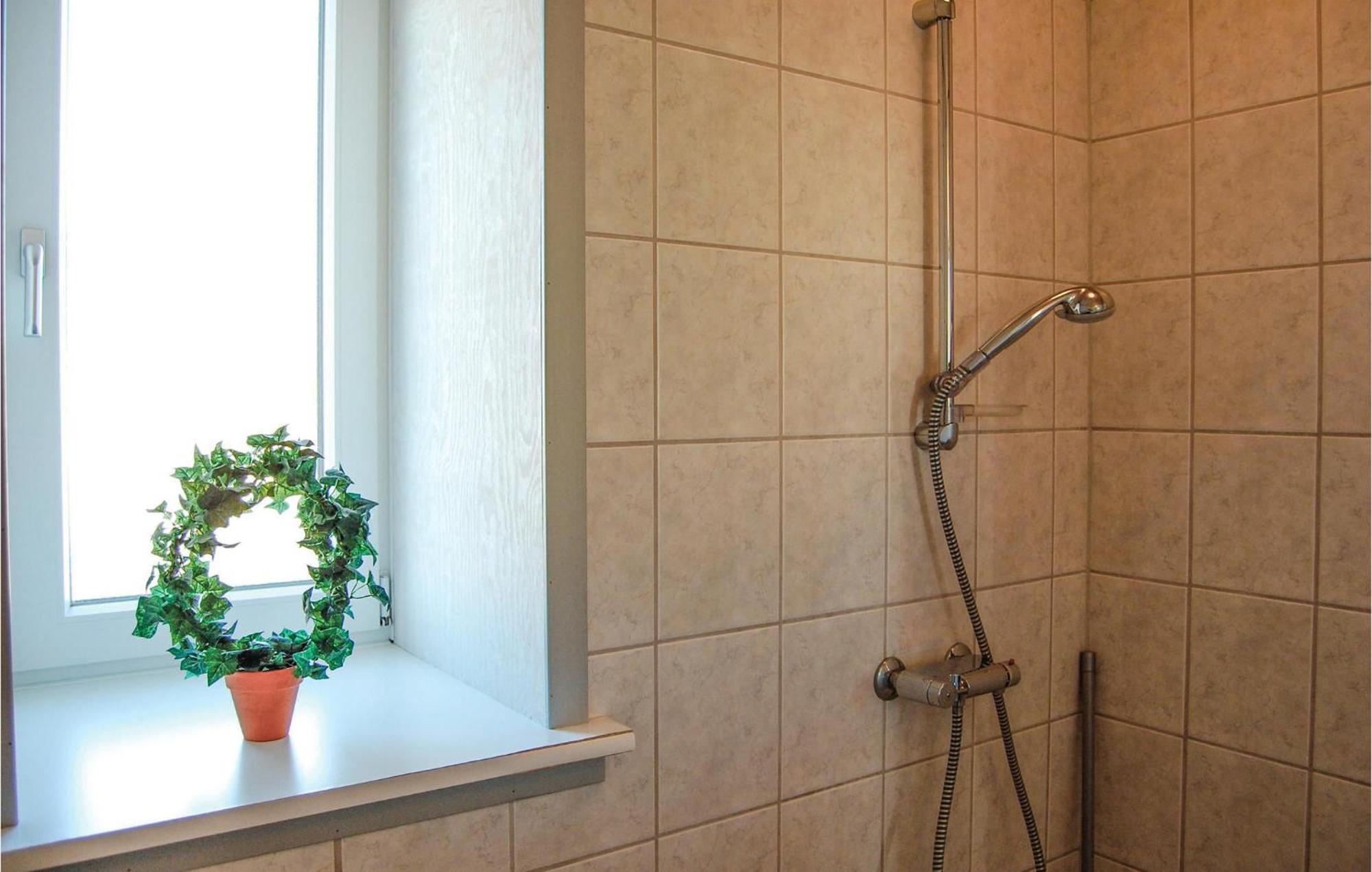 2 Bedroom Gorgeous Home In Hvide Sande Havrvig 外观 照片